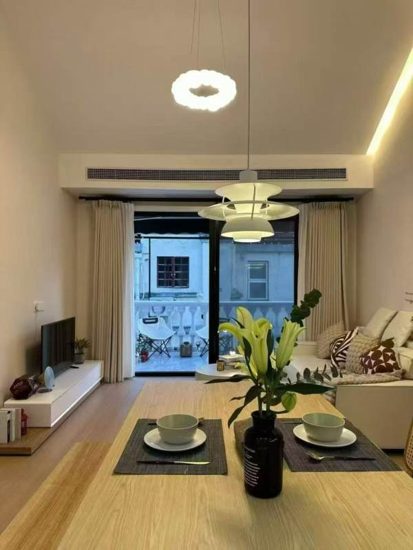 Housing image — Living Room