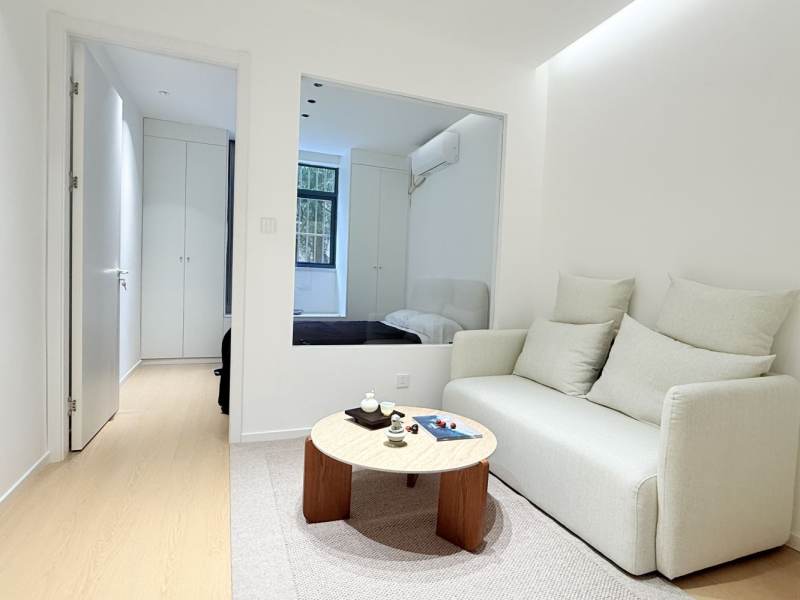 Housing image — Living Room