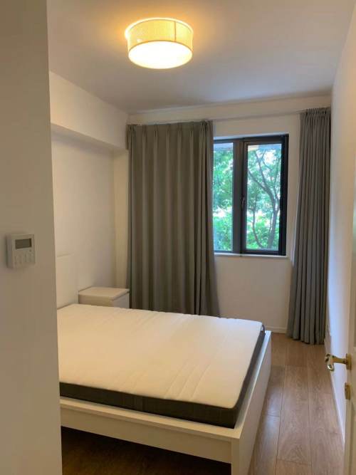 Housing image — Bedroom