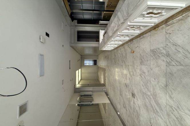 Spacious Studio Commercial Space in Old Xuhui (L13)