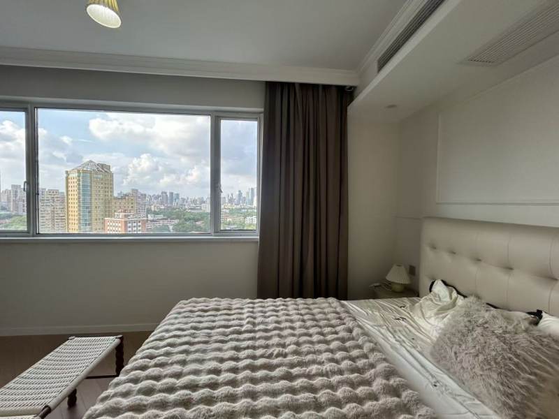 Housing image — Bedroom