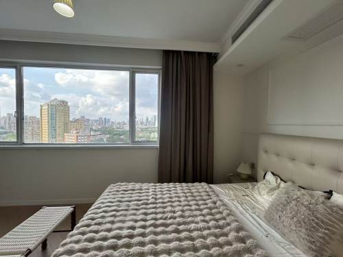 Housing image — Bedroom