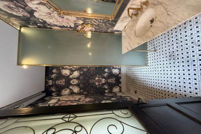 Spacious Studio Commercial Space in Old Xuhui (L13)