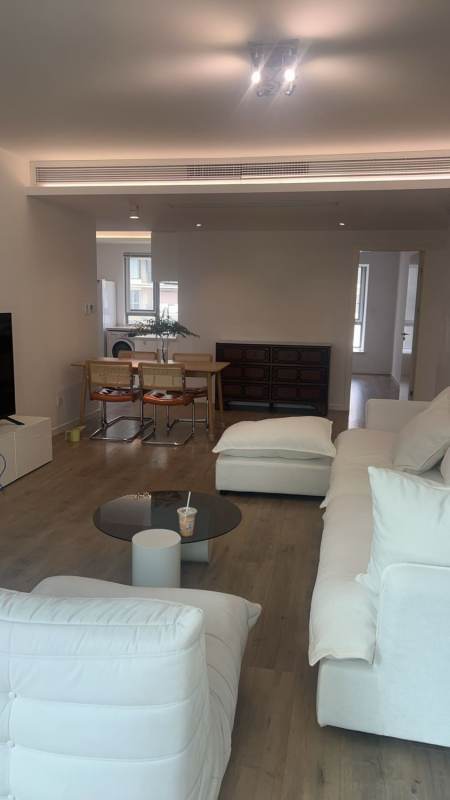 Housing image — Living Room