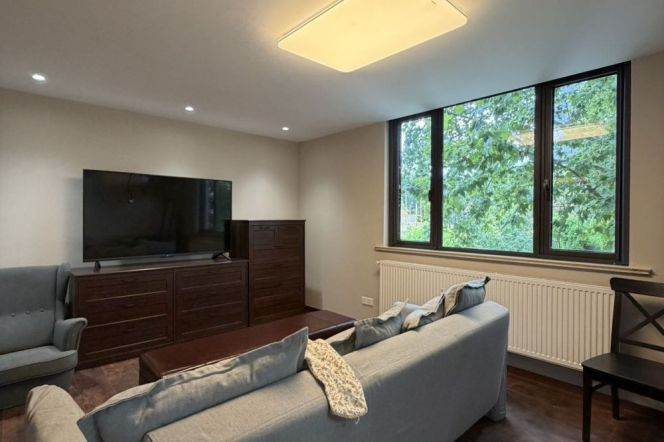 Historic 2BR Lane House in Old Xuhui with Green View