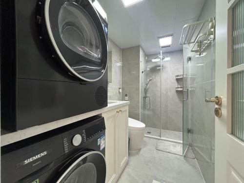 Housing image — Bathroom