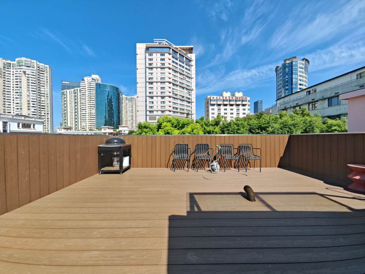 Housing image — Terrace