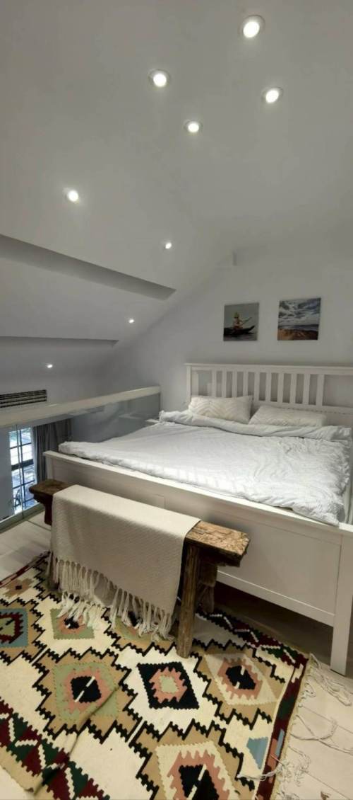 Housing image — Bedroom