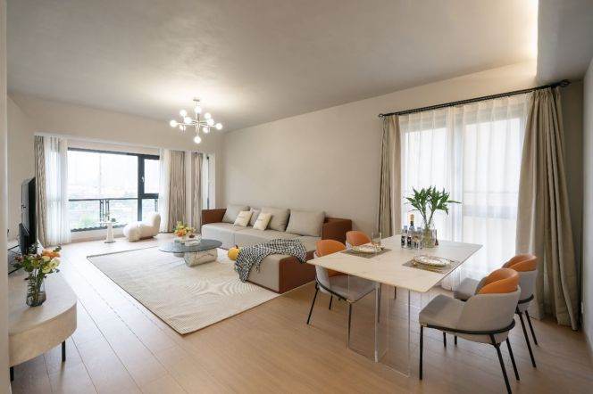3BR Apartment near Xintiandi Metro (L8/L10/L13)