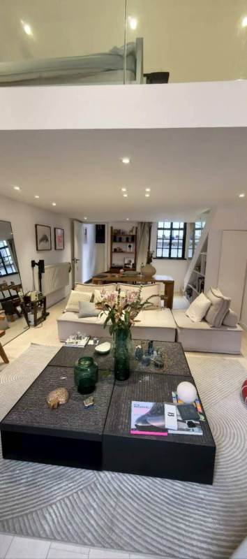 Housing image — Living Room