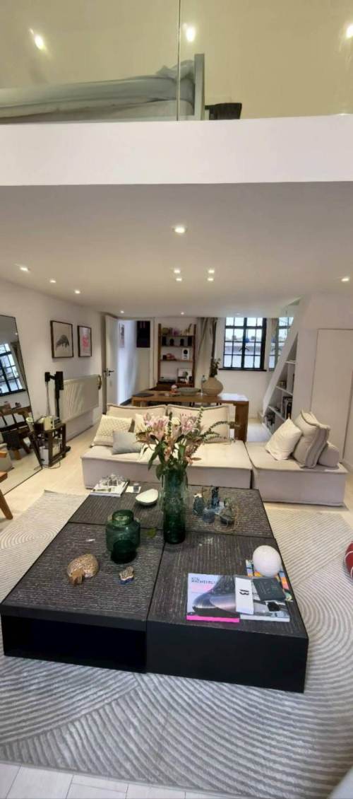 Housing image — Living Room