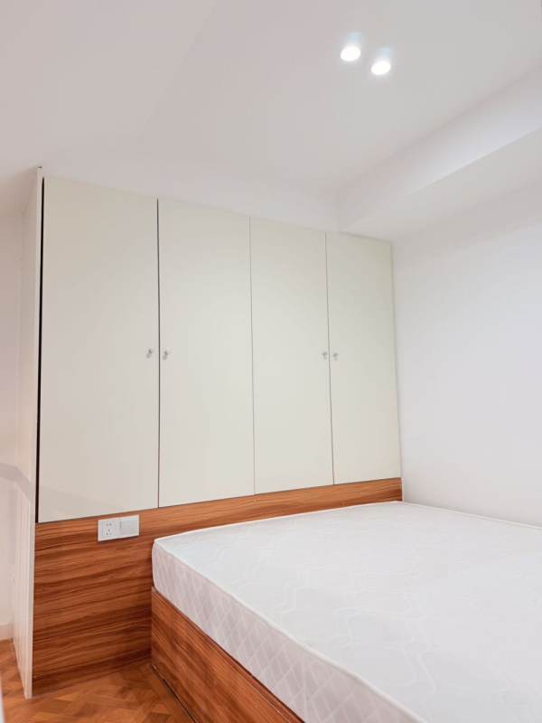 Housing image — Bedroom