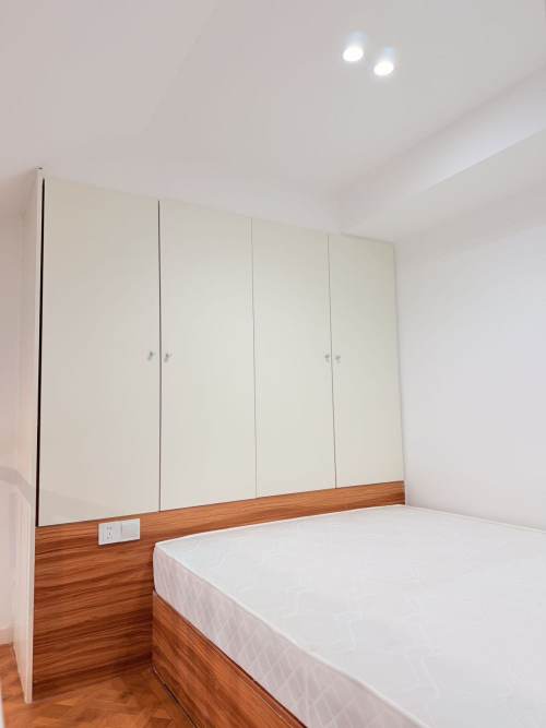 Housing image — Bedroom
