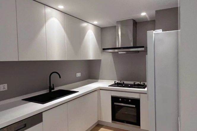 Spacious 3BR Apartment in Old Xuhui (L1/L10)