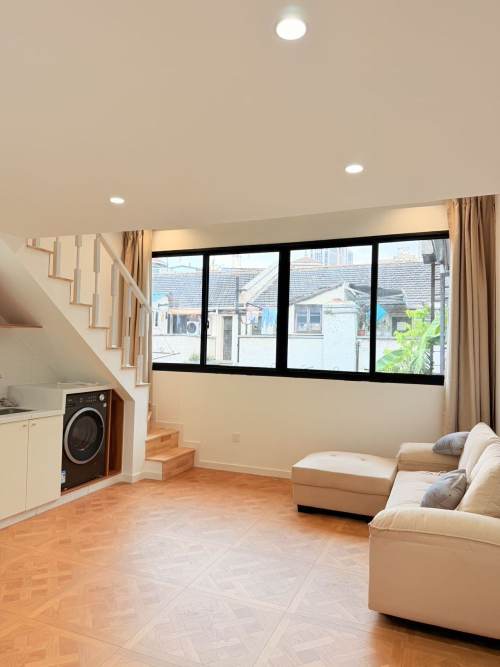 Housing image — Living Room