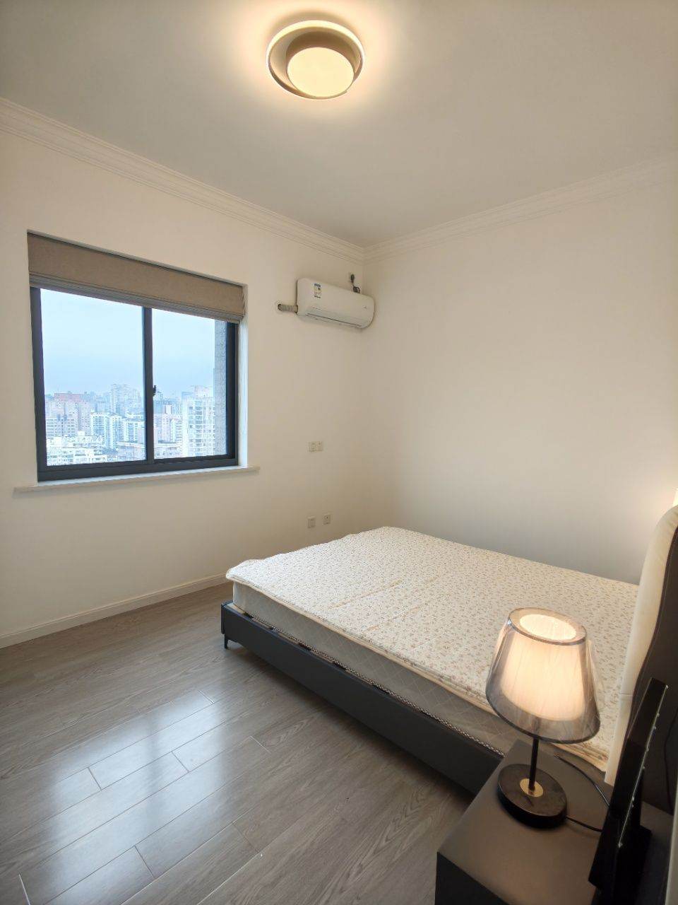 Housing image — Bedroom