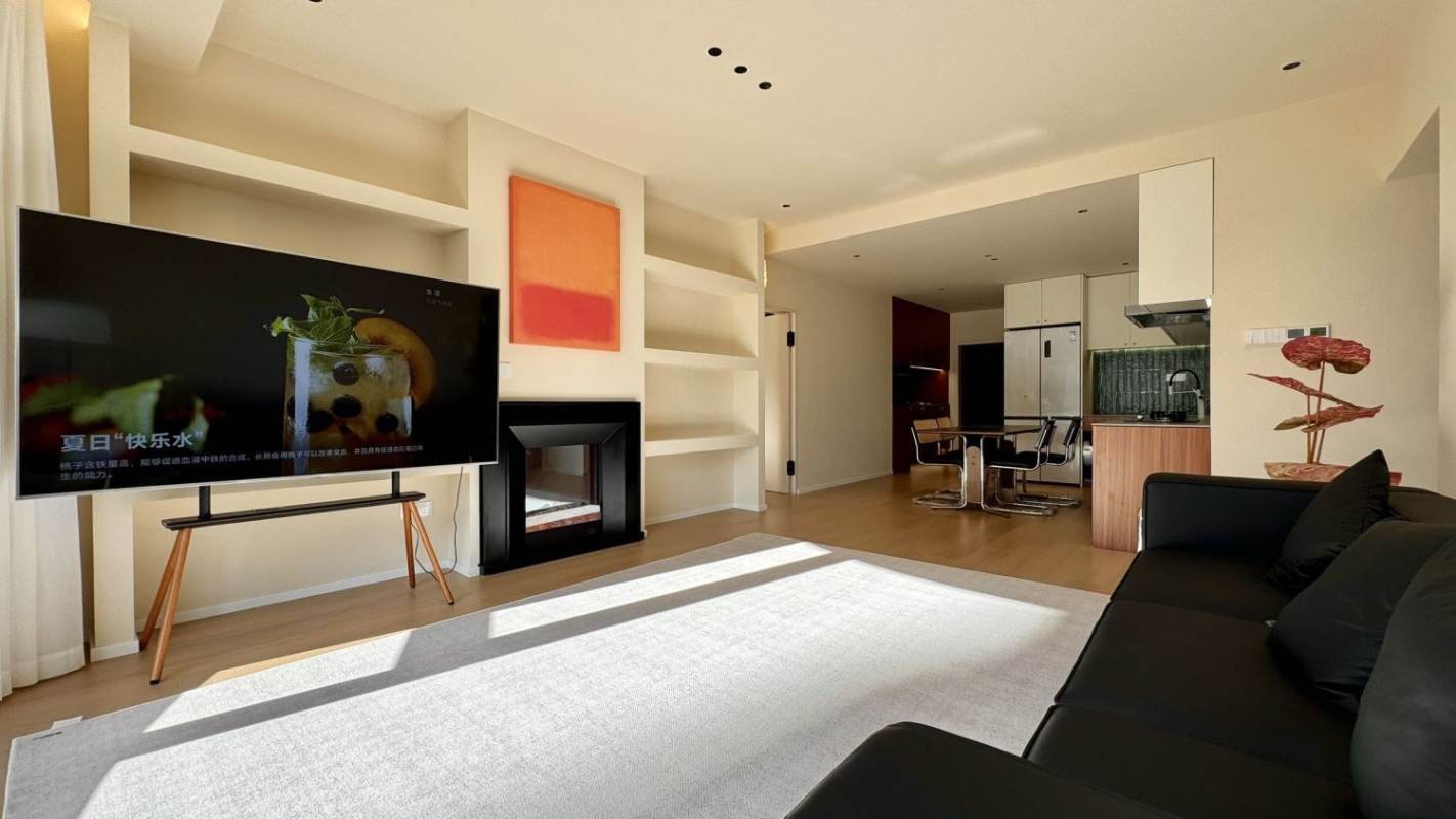 Housing image — Living Room