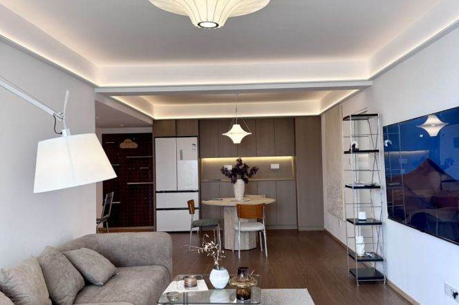 High-Floor Spacious Studio Apartment near Jiangning Rd Metro with Outstanding View (L13)
