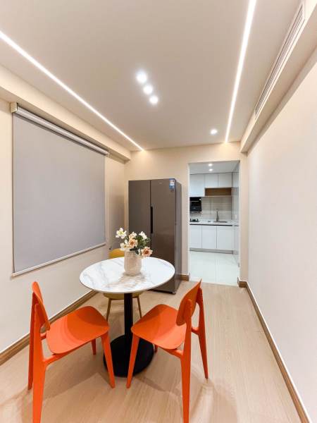 Housing image — Dining Area