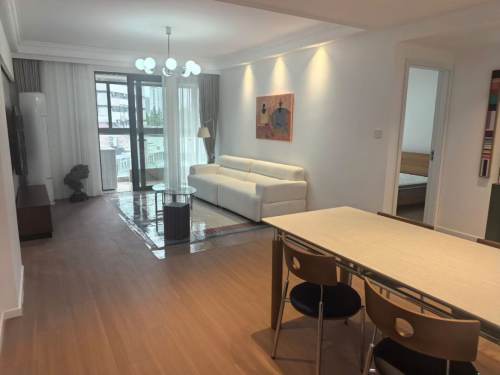 Housing image — Dining Area