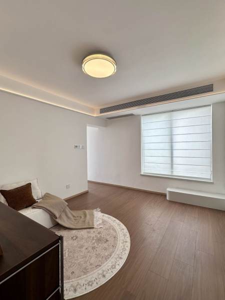 Housing image — Bedroom