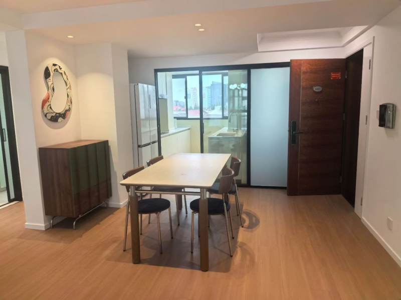 Housing image — Dining Area