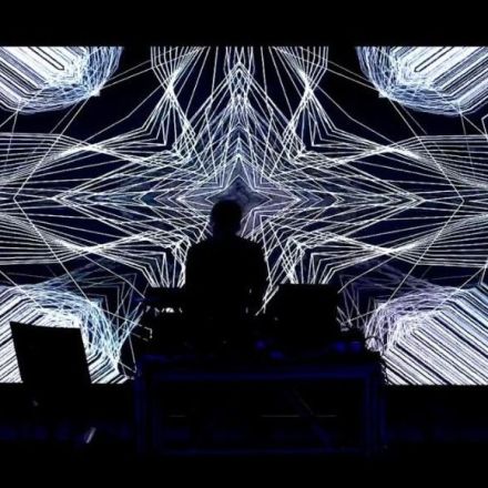 Alex Banks [A/V] Live at Star@ Culture Center | SmartShanghai
