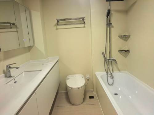 Housing image — Bathroom