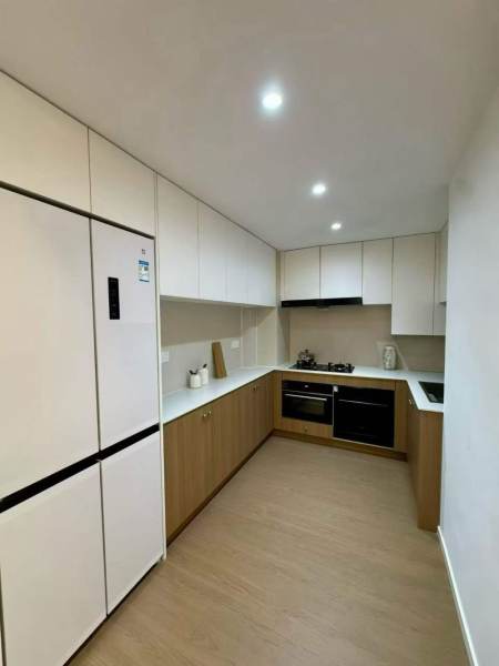 Housing image — Kitchen