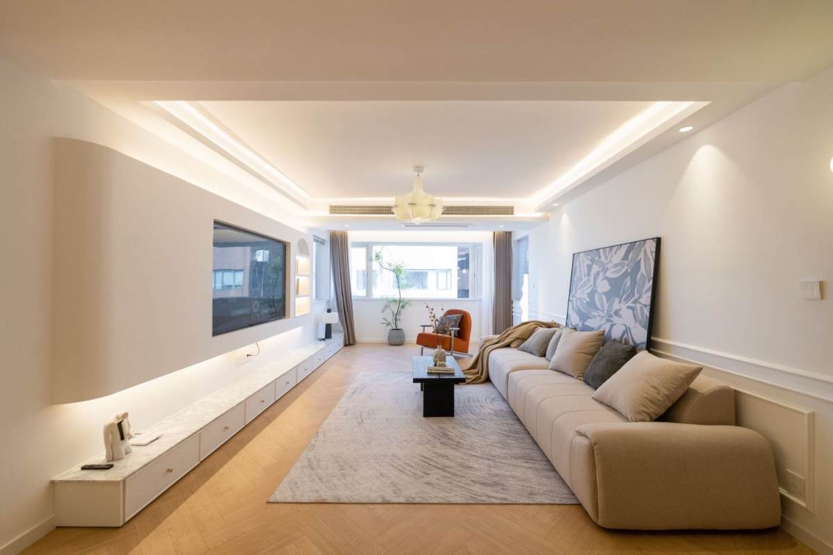 Housing image — Living Room