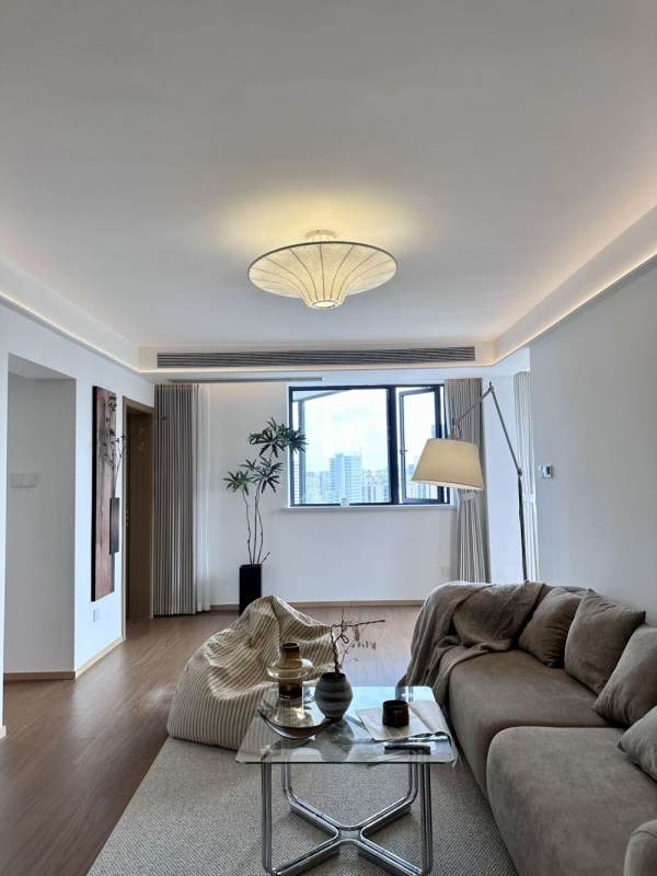 Housing image — Living Room