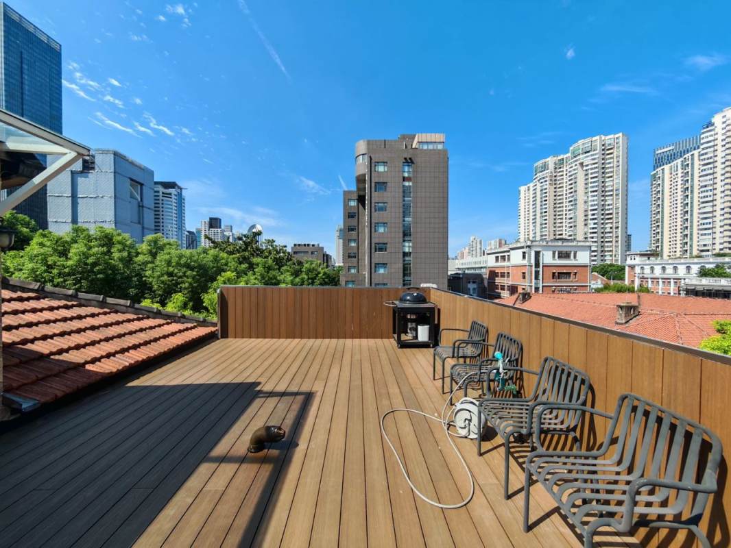Housing image — Terrace