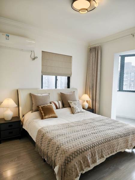 Housing image — Bedroom