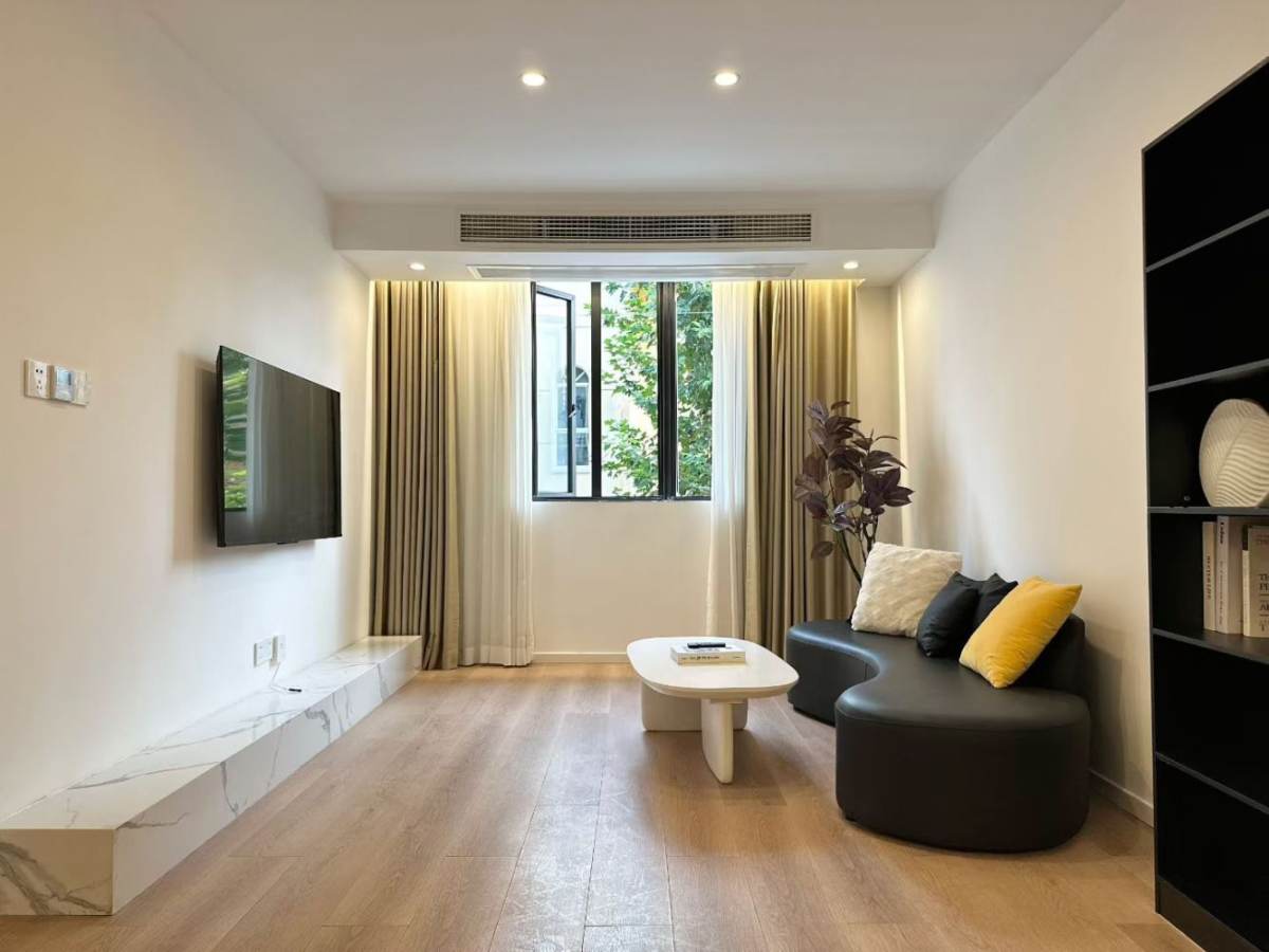 Housing image — Living Room