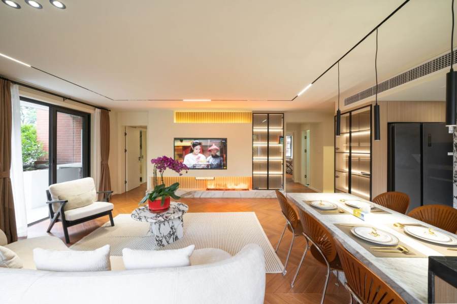 Housing image — Living Room