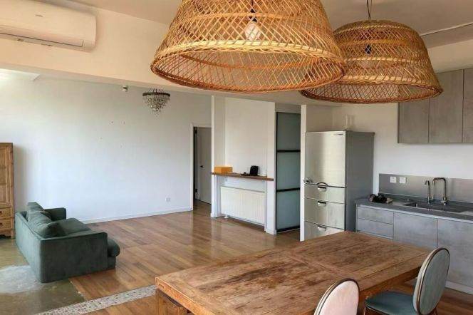 3BR Apartment in Old Xuhui