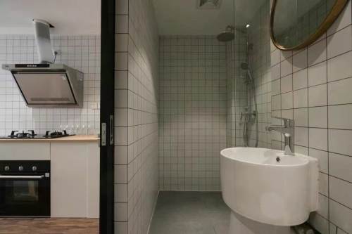 Housing image — Bathroom