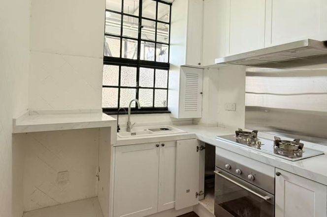 Spacious 3BR Heritage Apartment at Wukang Mansion (L10/L11)