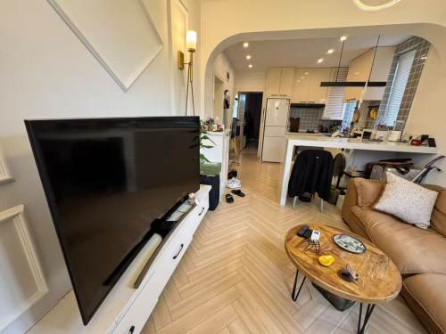 Housing image — Living Room