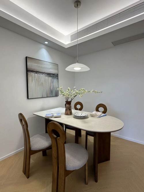Housing image — Dining Area