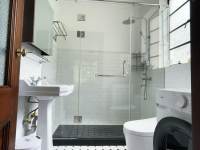 Housing image — Bathroom
