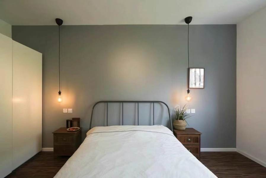 Housing image — Bedroom
