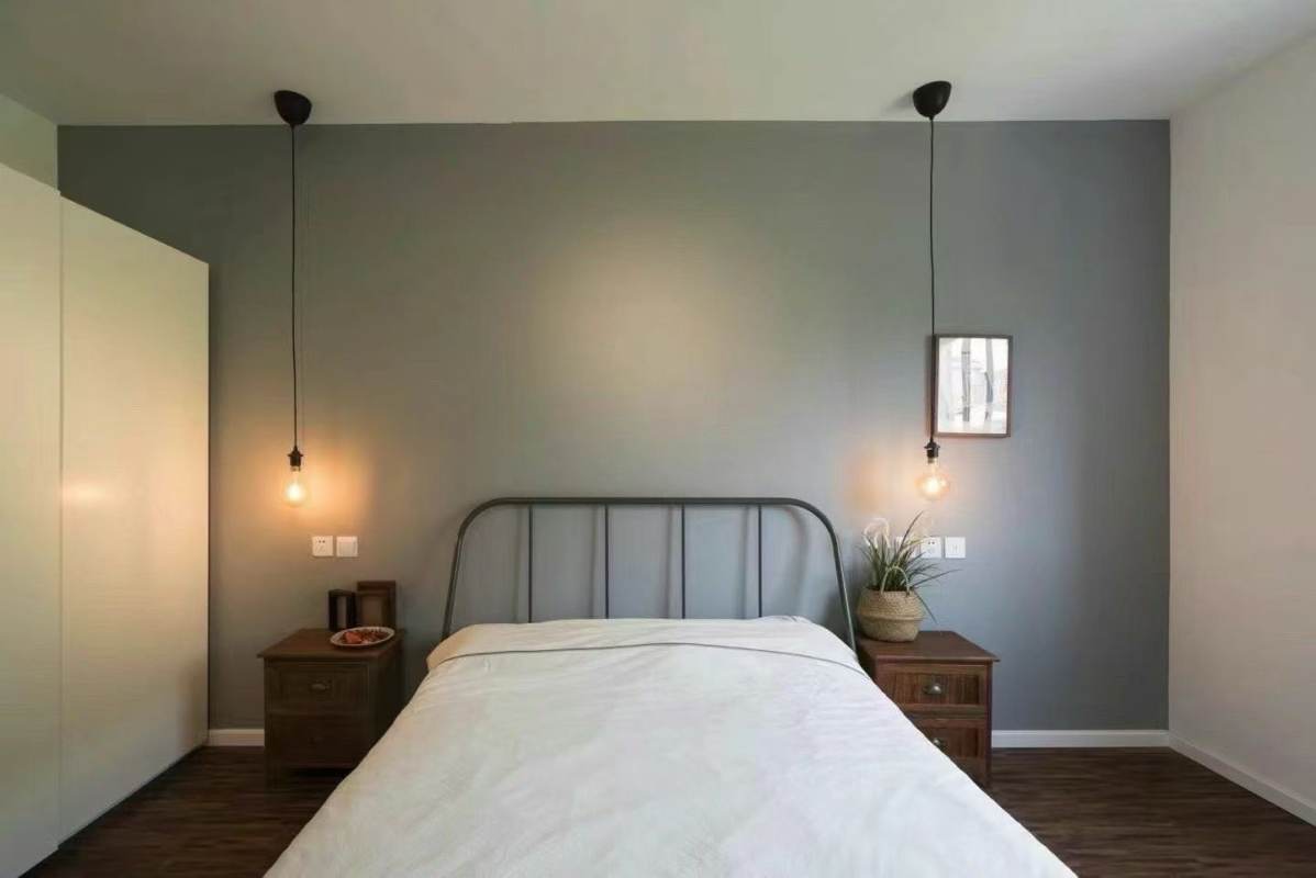 Housing image — Bedroom