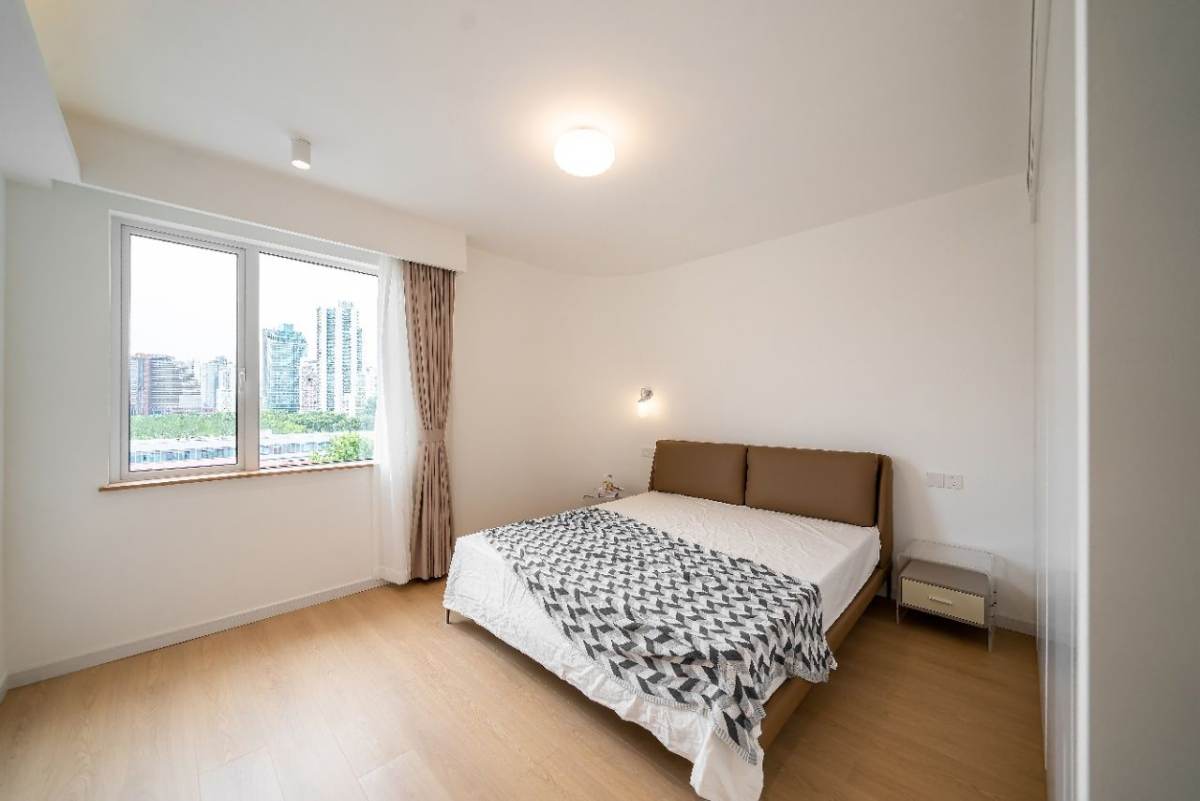 Housing image — Bedroom
