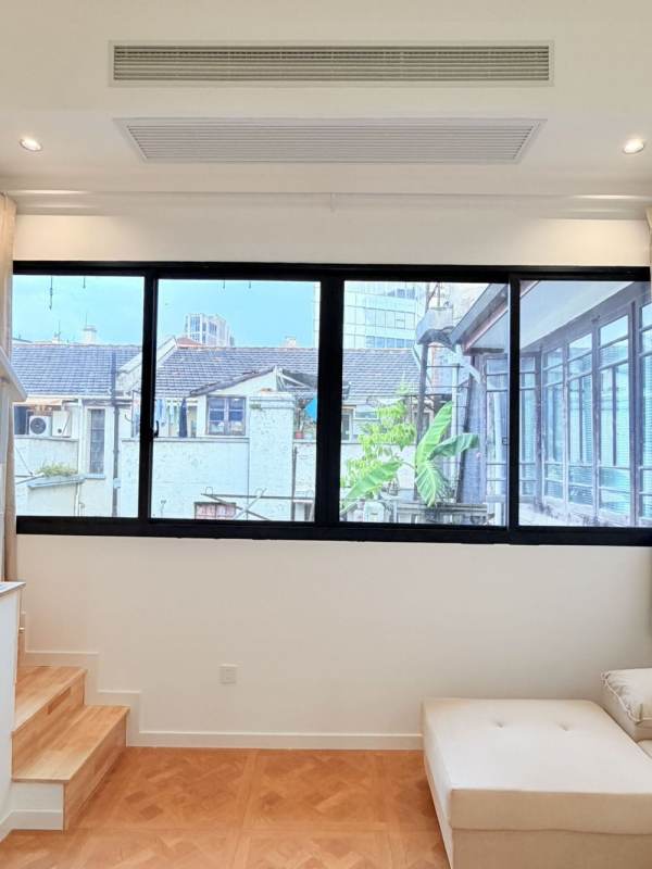 Housing image — Living Room