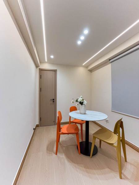 Housing image — Dining Area
