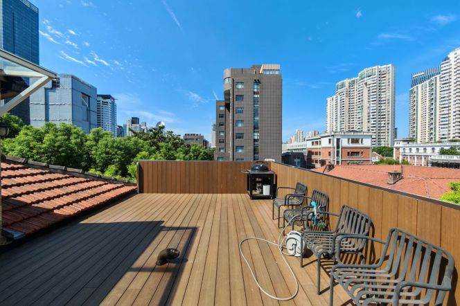 Historic 3BR Apartment in Jing'an with Terrace (L2/L7/L14)