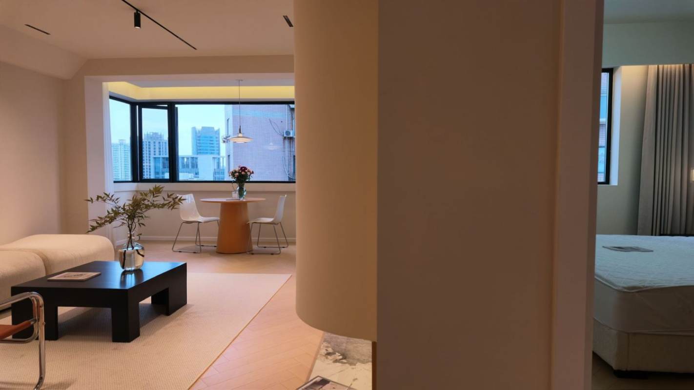 Housing image — Living Room