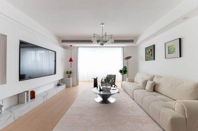 Spacious 2BR Apartment near Jiangsu Rd Metro (L2/L11)