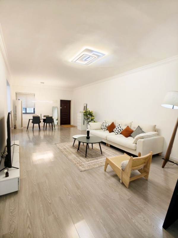 Housing image — Living Room